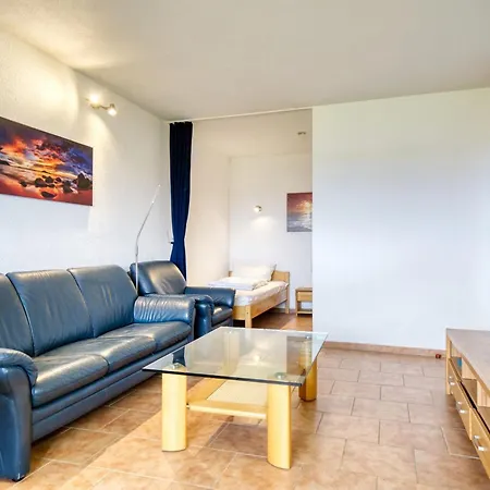 - Haus H, App 0h0107 Apartment *